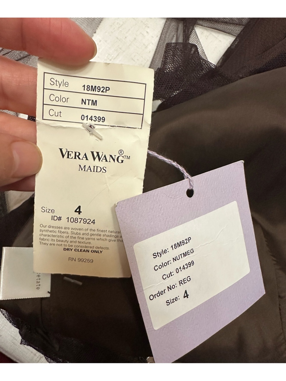 ⚫️🐞Vera Wang Chocolate Brown V-Neck Tulle Maxi Dress - Picture 8 of 16